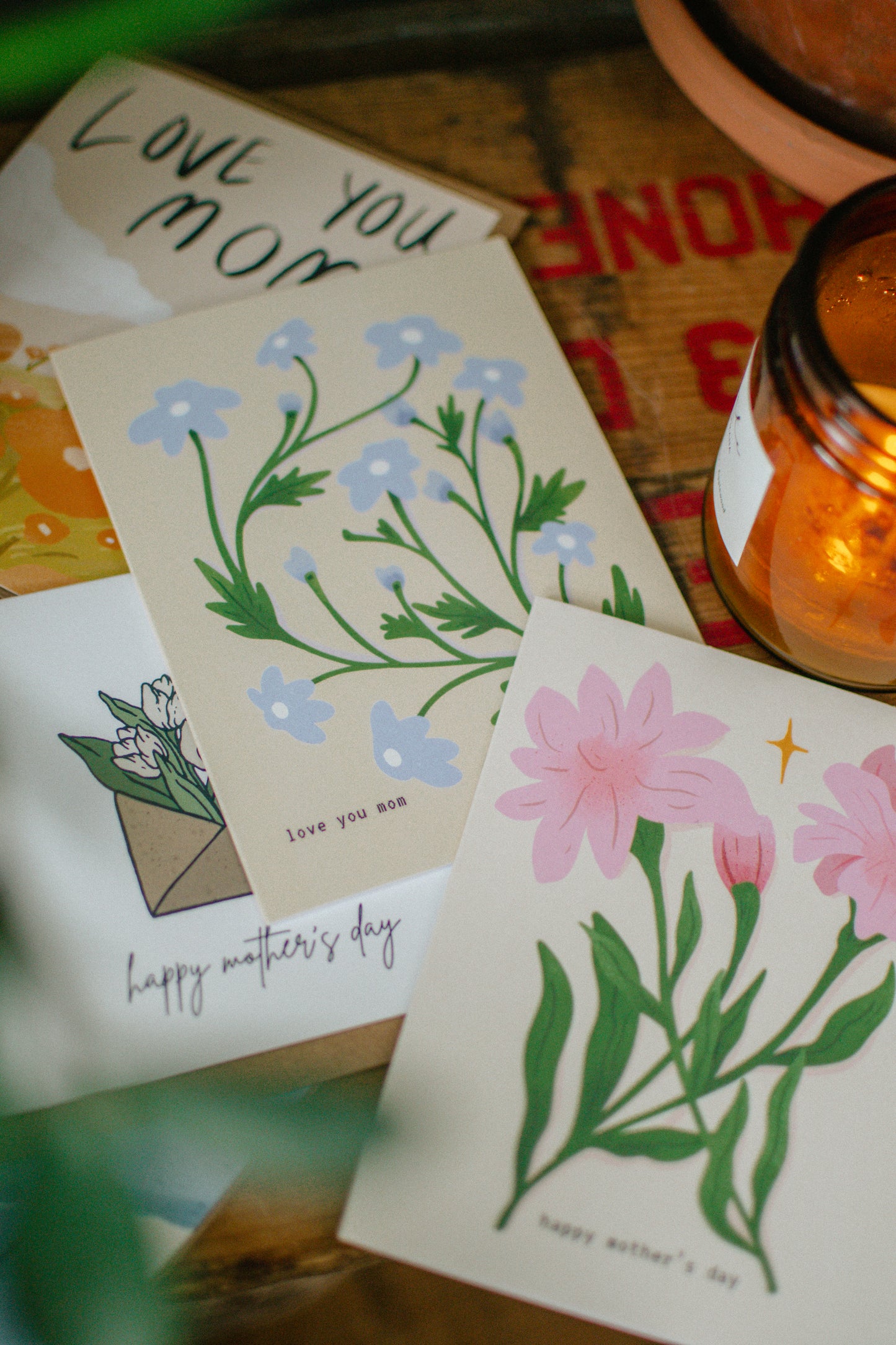 Love you Mom | Mother's Day Wildflowers Greeting Card